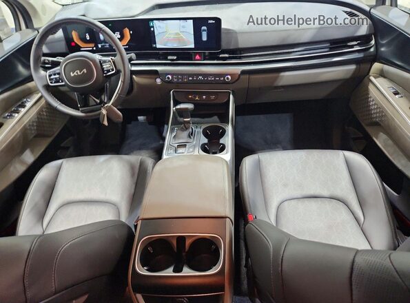 KNDNB5K3XT6592142 2026 KIA CARNIVAL Белый Вид панели приборов