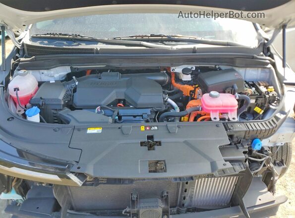 KNDNE5KA4S6050118 2025 KIA CARNIVAL Silver Widok komory silnika