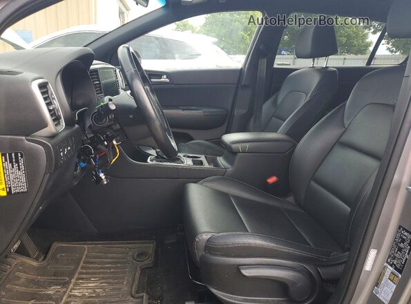 KNDP63AC8M7844758 2021 KIA SPORTAGE Серебряный Вид салона спереди