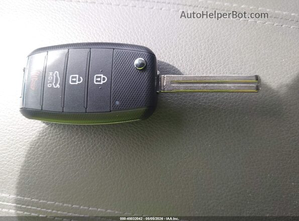 KNDPB3AC1G7814372 2016 KIA SPORTAGE Синий Вид панели приборов