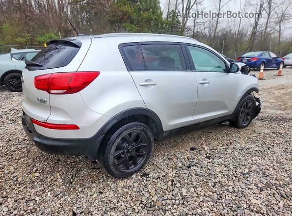 KNDPB3AC1G7861451 2016 KIA SPORTAGE Silver Trasero derecho