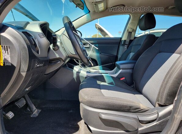 KNDPB3AC9G7810845 2016 KIA SPORTAGE Черный Вид салона спереди