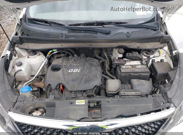 KNDPBCAC5G7811426 2016 KIA SPORTAGE Белый Вид сзади