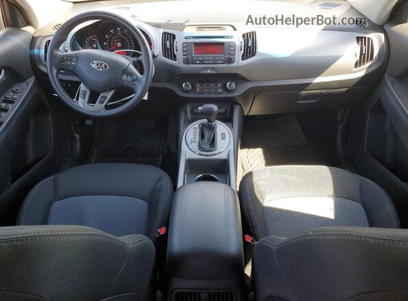 KNDPBCAC9G7803927 2016 KIA SPORTAGE Silver Widok deski rozdzielczej