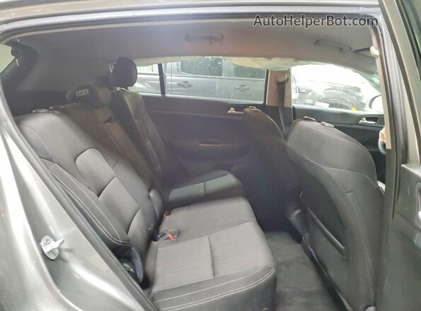 KNDPM3AC1K7594251 2019 KIA SPORTAGE Silver Rear seats view
