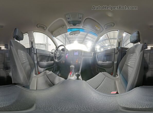KNDPM3AC2J7454689 2018 KIA SPORTAGE Белый Панорамный вид салона 360°