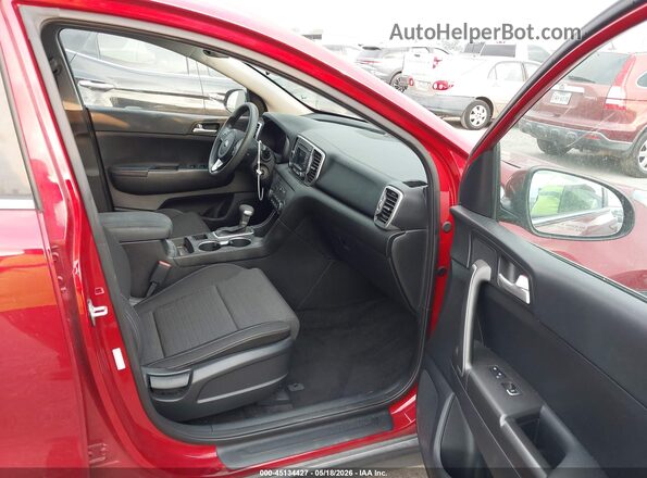 KNDPM3AC2J7459231 2018 KIA SPORTAGE Red Front interior view