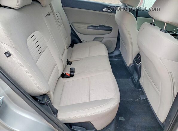 KNDPM3AC2M7902983 2021 KIA SPORTAGE Gray Widok wnętrza z tyłu