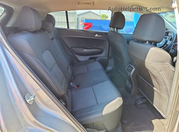 KNDPM3AC2M7934526 2021 KIA SPORTAGE Gray Rear seats view