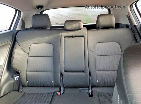 KNDPM3AC3H7168909 2017 KIA SPORTAGE Белый Вид задних сидений