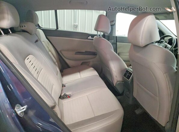 KNDPM3AC4H7209869 2017 KIA SPORTAGE Синий Вид задней части салона