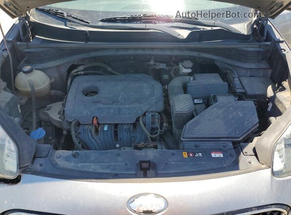 KNDPM3AC7L7692721 2020 KIA SPORTAGE Серебряный Вид задней части салона