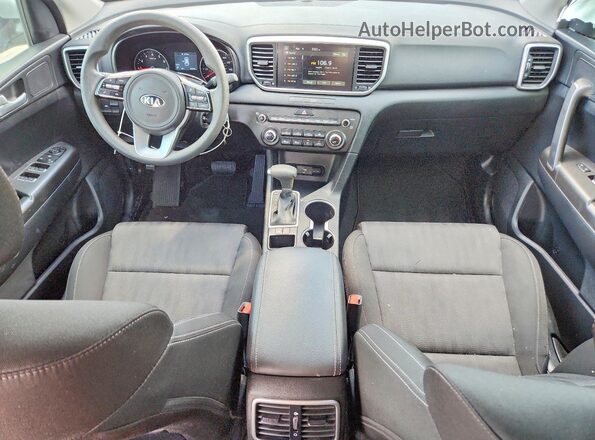 KNDPM3AC9N7966083 2022 KIA SPORTAGE Серебряный Вид панели приборов
