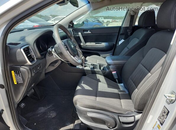 KNDPM3AC9N7966083 2022 KIA SPORTAGE Серебряный Вид салона спереди
