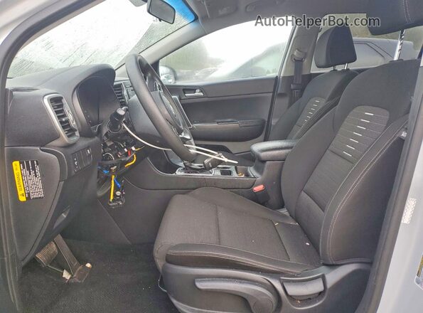 KNDPM3ACXJ7419768 2018 KIA SPORTAGE Silver Սալոնի դիմացի տեսք