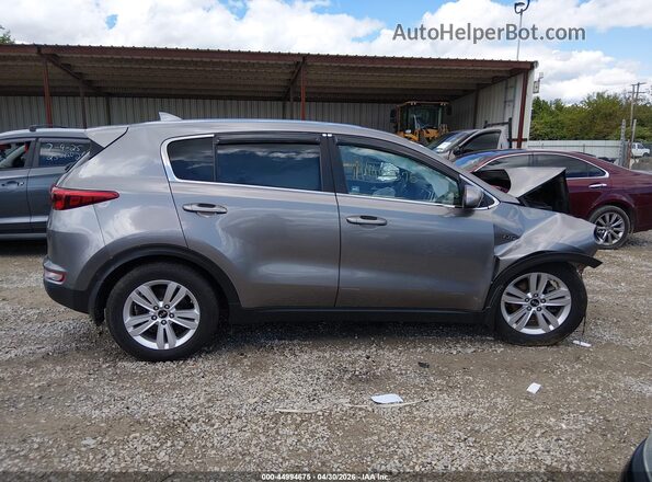 KNDPMCAC0K7494724 2019 KIA SPORTAGE Серый Вид задней части салона