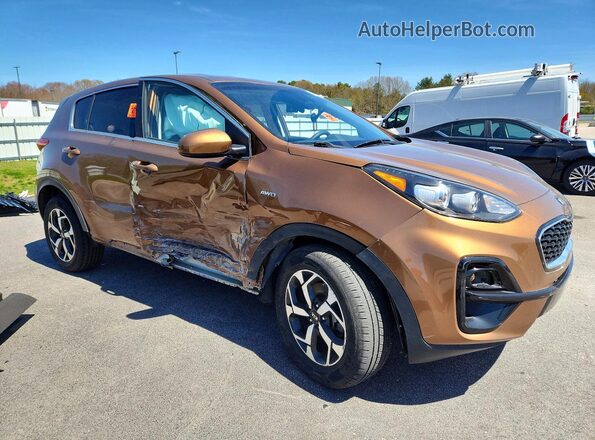 KNDPMCAC0M7922701 2021 KIA SPORTAGE Коричневый Передняя правая четверть