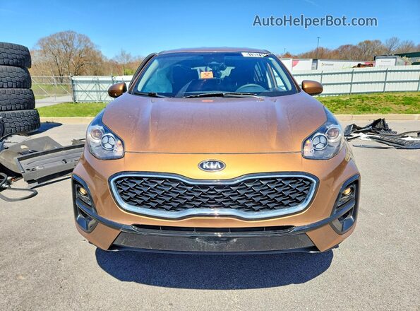 KNDPMCAC0M7922701 2021 KIA SPORTAGE Коричневый Вид спереди
