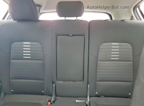 KNDPMCAC1J7439228 2018 KIA SPORTAGE Серый Вид задних сидений
