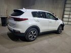 2021 Kia Sportage Lx Белый vin: KNDPMCAC1M7937126