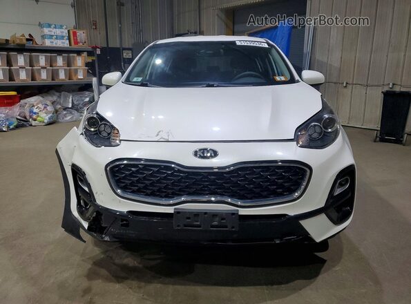 KNDPMCAC1M7937126 2021 KIA SPORTAGE Белый Вид спереди