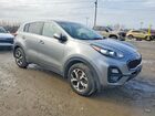 2022 Kia Sportage Lx Серебряный vin: KNDPMCAC1N7968894