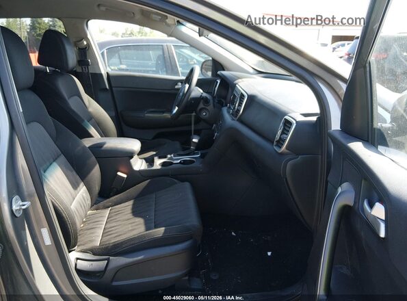 KNDPMCAC2H7158551 2017 KIA SPORTAGE Gray Vista interior delantera