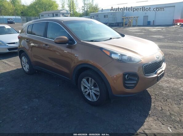 KNDPMCAC2J7441571 2018 KIA SPORTAGE Коричневый Передняя правая четверть