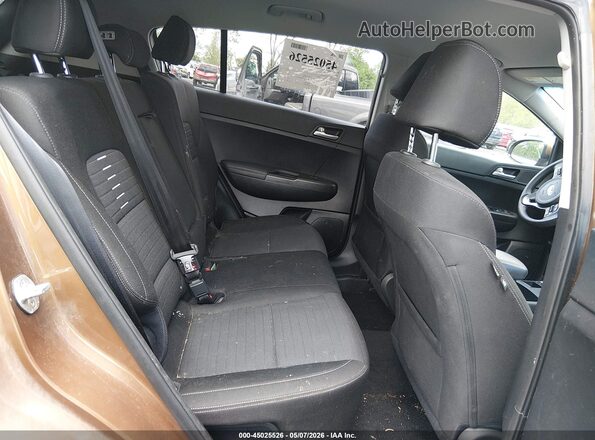 KNDPMCAC2J7441571 2018 KIA SPORTAGE Коричневый Вид наклейки с VIN-кодом