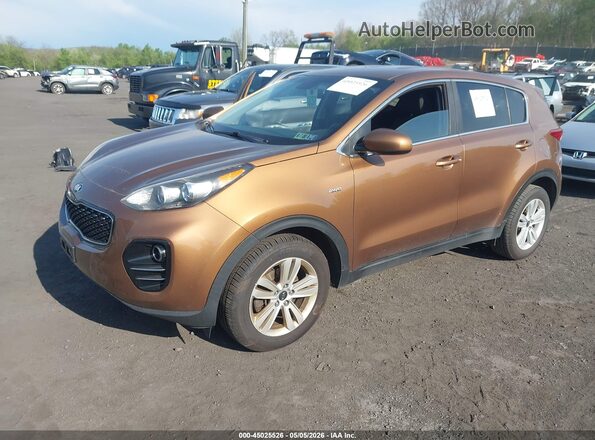 KNDPMCAC2J7441571 2018 KIA SPORTAGE Коричневый Передняя левая четверть