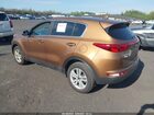 2018 Kia Sportage Lx Коричневый vin: KNDPMCAC2J7441571
