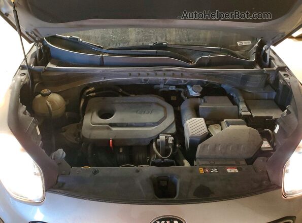 KNDPMCAC2K7598423 2019 KIA SPORTAGE Серебряный Вид задней части салона