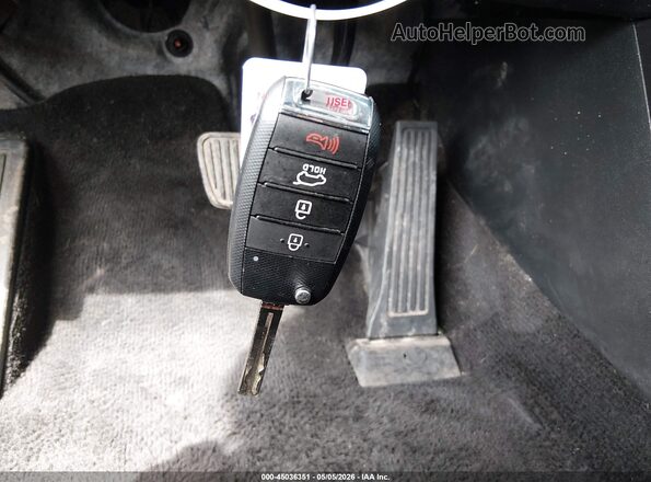 KNDPMCAC2L7756793 2020 KIA SPORTAGE Красный Вид панели приборов