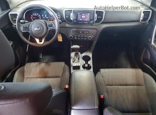 KNDPMCAC3H7207014 2017 KIA SPORTAGE Черный Вид панели приборов