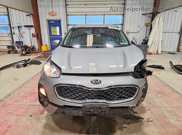 KNDPMCAC3N7994963 2022 KIA SPORTAGE Серебряный Вид спереди