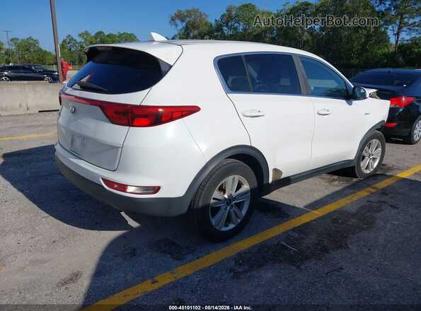 KNDPMCAC4J7313025 2018 KIA SPORTAGE Белый Задняя правая четверть
