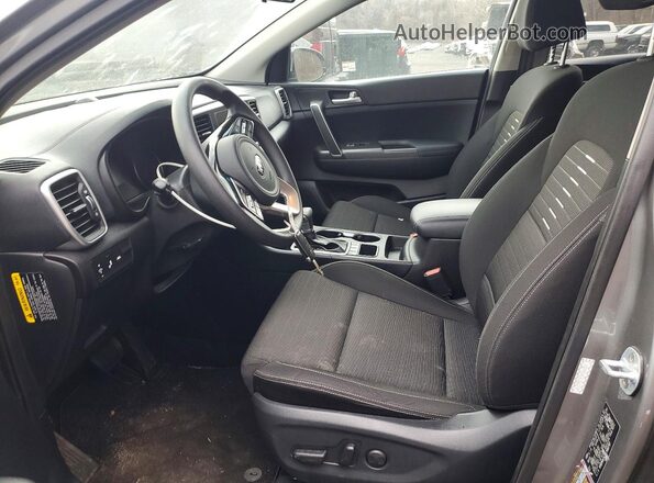 KNDPMCAC5L7663797 2020 KIA SPORTAGE Серебряный Вид салона спереди