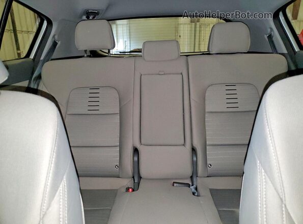 KNDPMCAC6K7613408 2019 KIA SPORTAGE Серебряный Вид задних сидений