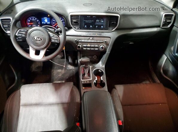 KNDPMCAC6L7804618 2020 KIA SPORTAGE Черный Вид панели приборов