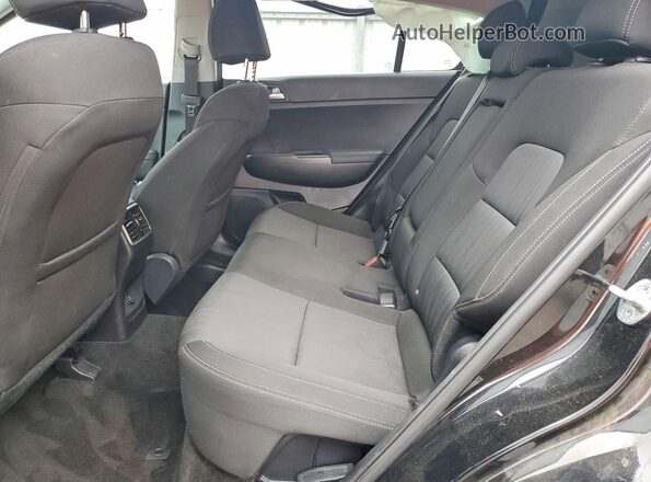 KNDPMCAC6M7938742 2021 KIA SPORTAGE Черный Вид задней части салона