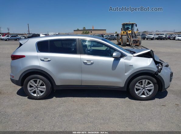 KNDPMCAC7J7381545 2018 KIA SPORTAGE Серебряный Панорамный вид салона 360°