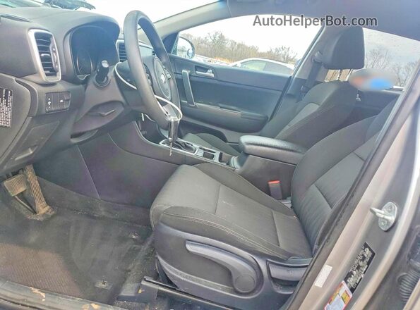 KNDPMCAC7N7981651 2022 KIA SPORTAGE Серый Вид салона спереди