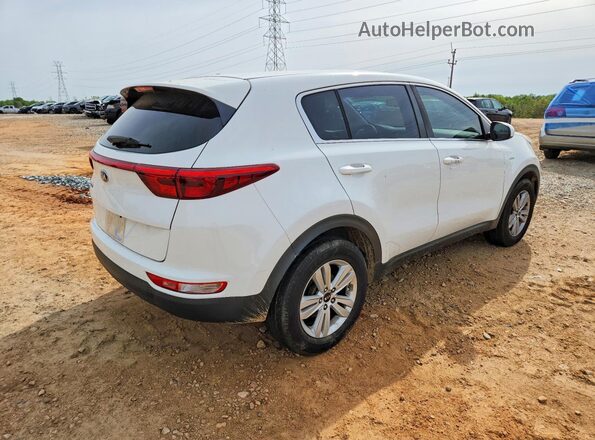 KNDPMCAC8J7426671 2018 KIA SPORTAGE White Tył prawy