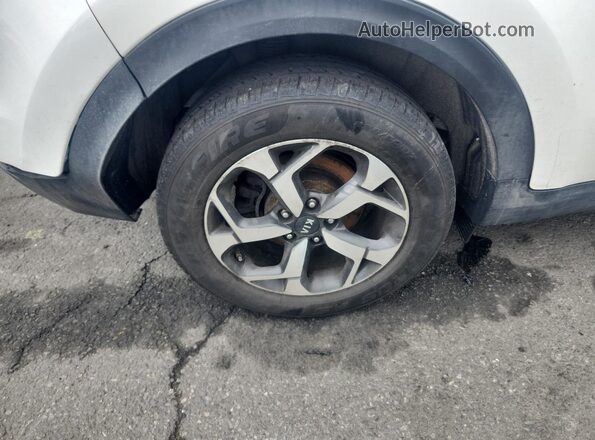 KNDPMCAC8M7939469 2021 KIA SPORTAGE Белый 