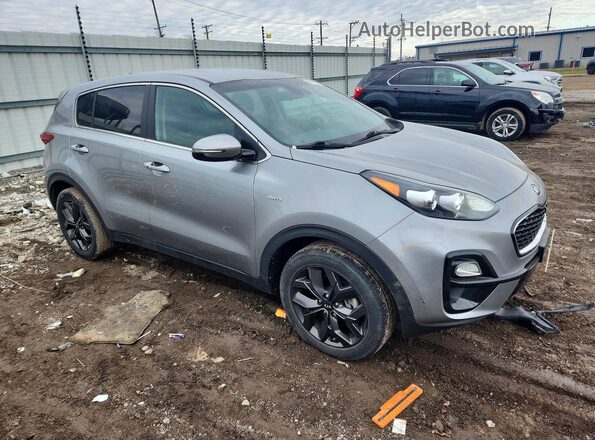 KNDPMCAC8N7965006 2022 KIA SPORTAGE Серебряный Передняя правая четверть