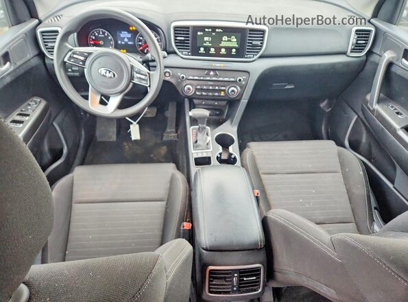 KNDPMCAC8N7965006 2022 KIA SPORTAGE Серебряный Вид панели приборов