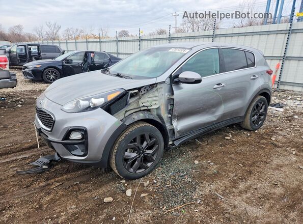KNDPMCAC8N7965006 2022 KIA SPORTAGE Серебряный Передняя левая четверть