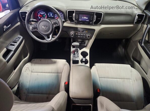 KNDPMCACXK7524330 2019 KIA SPORTAGE Красный Вид панели приборов