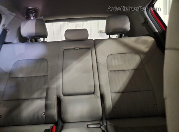 KNDPMCACXK7524330 2019 KIA SPORTAGE Красный Вид задних сидений