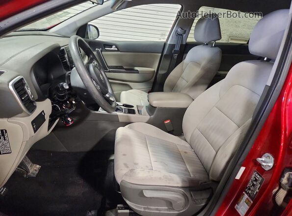 KNDPMCACXK7524330 2019 KIA SPORTAGE Красный Вид салона спереди